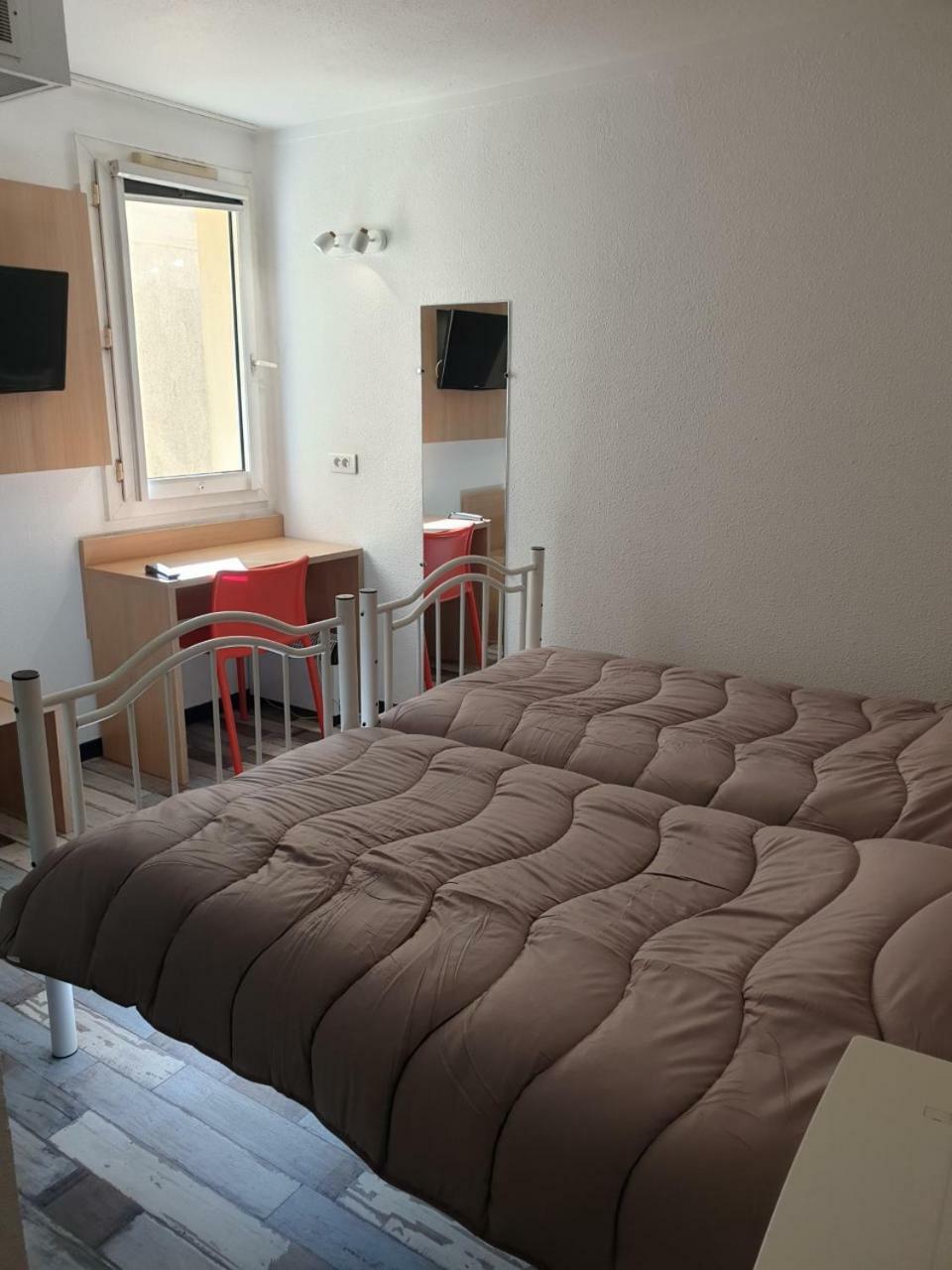 Welcomotel Λιμόζ Εξωτερικό φωτογραφία